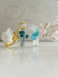 Přívěsek s květinou R