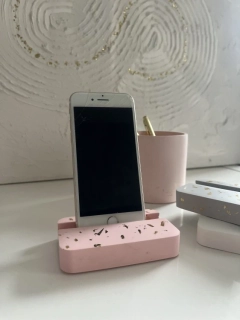 Stojánek na telefon Gold